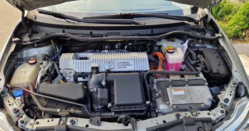 Toyota Auris cena 64900 przebieg: 82000, rok produkcji 2016 z Połaniec małe 172